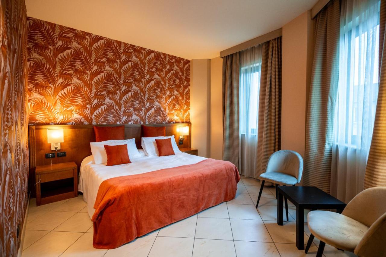 Hotel Parisi Nichelino Luaran gambar