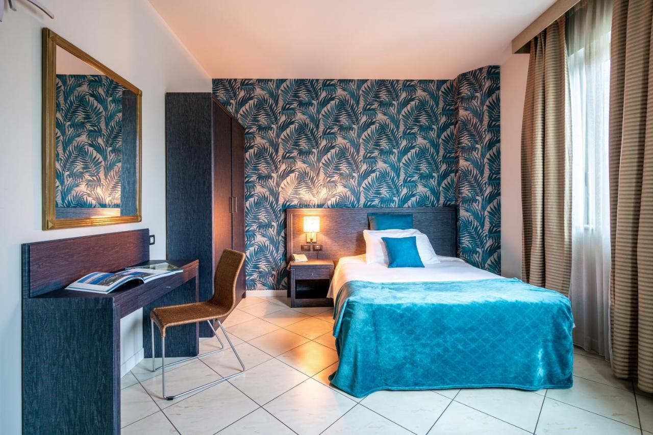 Hotel Parisi Nichelino Luaran gambar