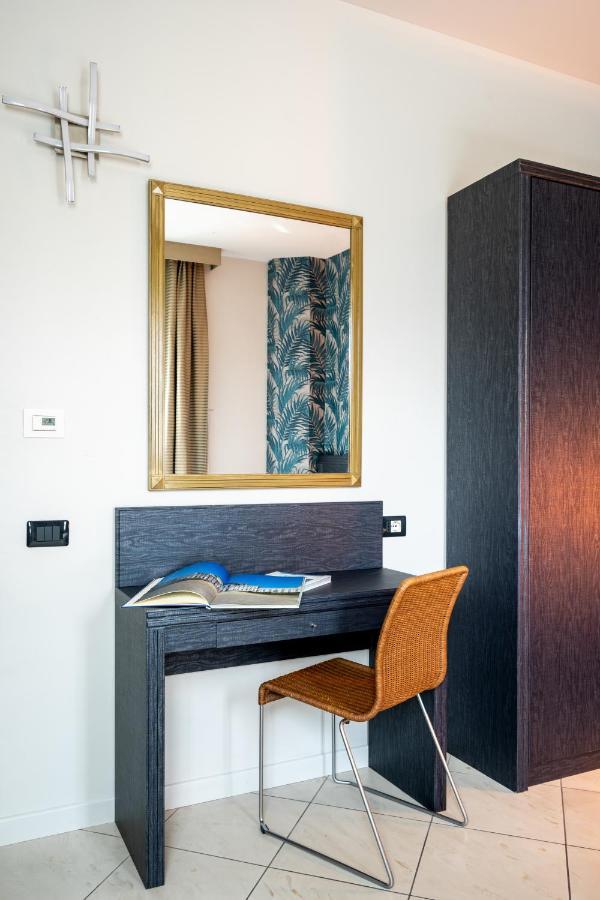 Hotel Parisi Nichelino Luaran gambar